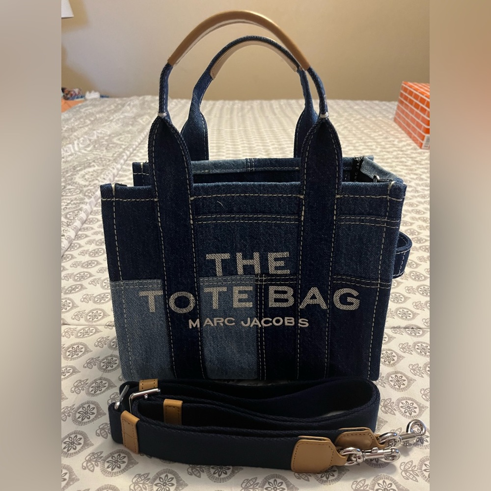 Marc Jacobs Blue Denim Tote Bag - Picture 2 of 3